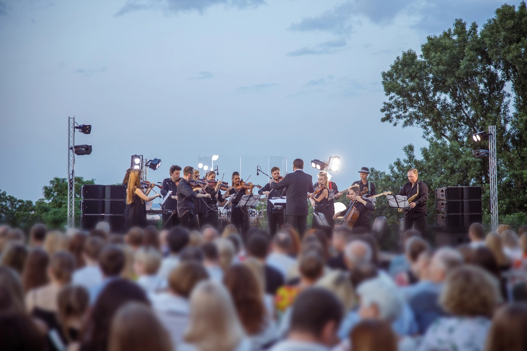 Bethel woods orchestra performing live concert